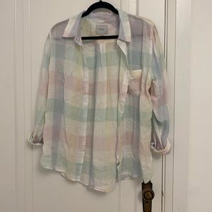 Rails pastel button up